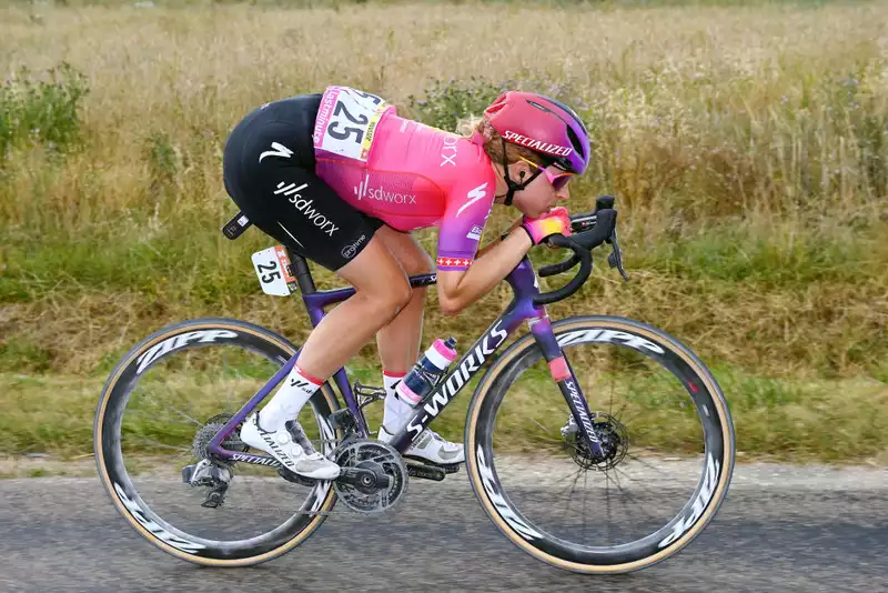 Marlen Reusser misses Tour de France Femme with concussion