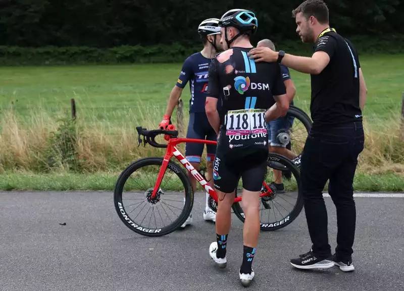 Moscon and Vermaquet abandoned the Tour de France.