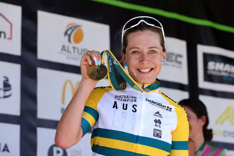 Australian Champion Frayn Joins Park Hotel Valkenburg to Participate in Tour de France Femme