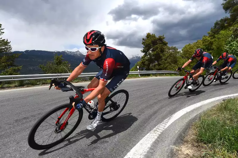 Geraint Thomas "back in the mix" at Tour de Suisse