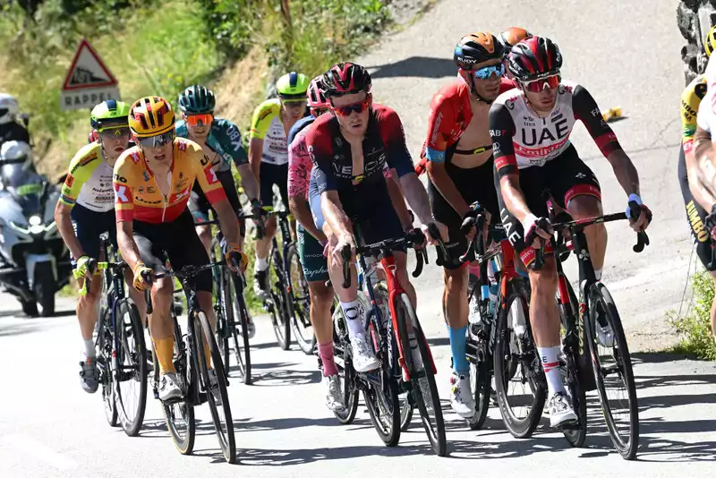 Geoghegan Hart and Jorgenson "cooked" at the Dauphiné.