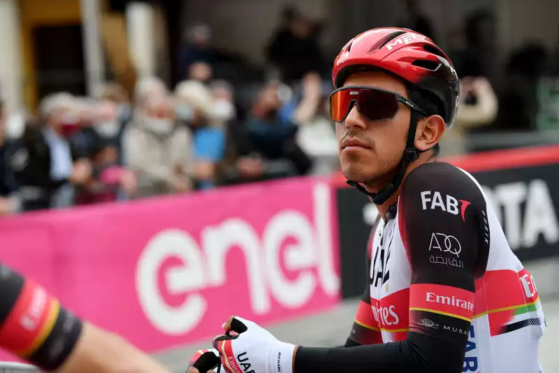 Morano disqualified from Criterium du Dauphiné for contact with Page.