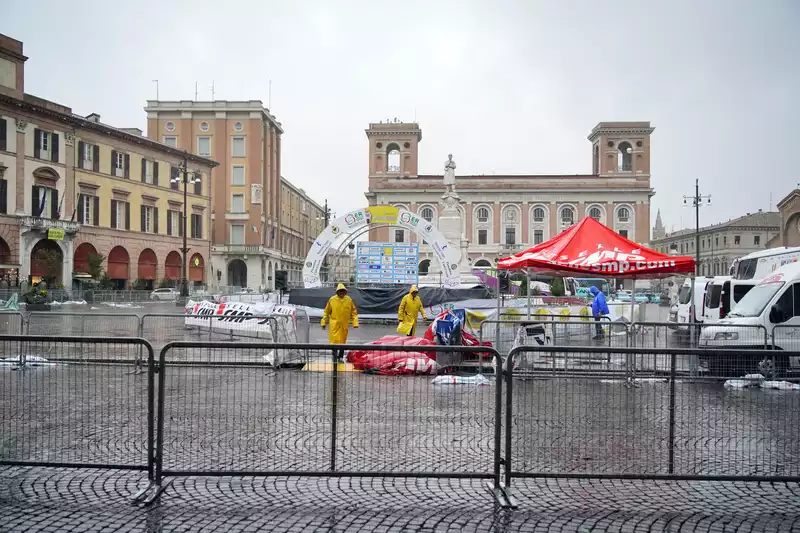 Marco Pantani memorial event cancelled due to extreme weather conditions.