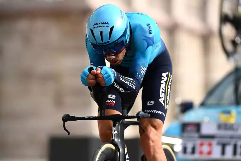 Vincenzo Nibali, a great success in the time trial of the Giro d'Italia.