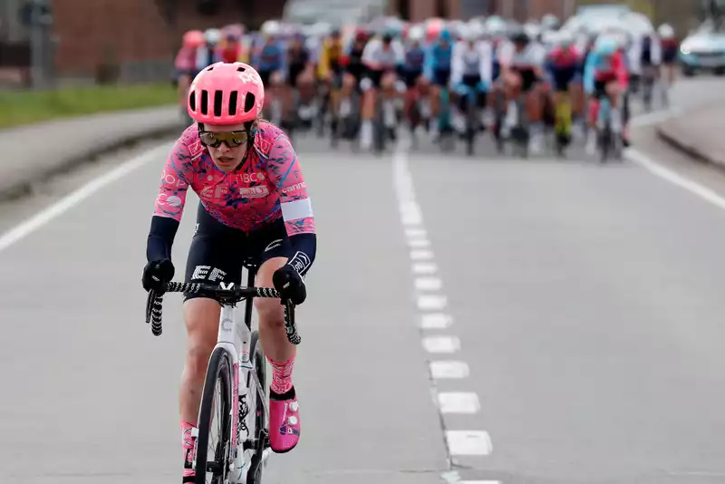 Clara Honsinger Makes Season Cross Debut in Trek Cup and Waterloo World Cup