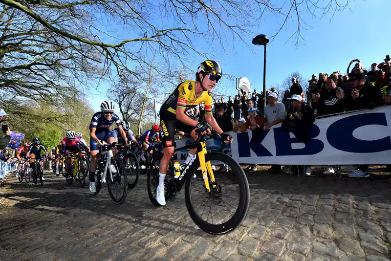 Marianne Vos, enjoying the cobblestone classic.