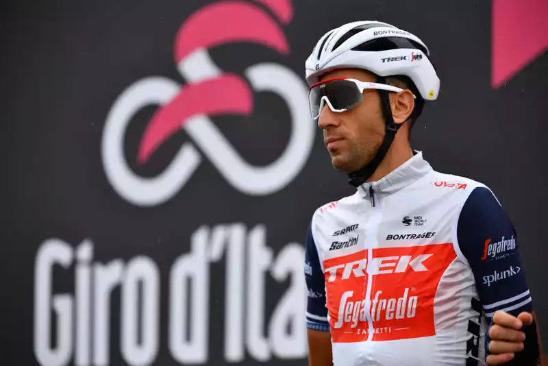 Nibali to compete in Giro d'Italia three weeks after breaking wrist