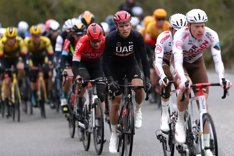 Almeida regrets first uphill mistake that cost him the lead at Volta a Catalunya