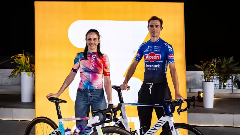 Alex Morris and Luca Vergalito Go Pro as Zwift Academy Champions