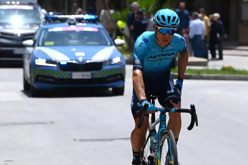 Astana had no choice but to fire Miguel Angel Lopez, Vinokurov said.