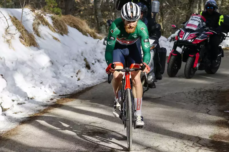 Simmons beats Alaphilippe for Tirreno-Adriatico mountain jersey