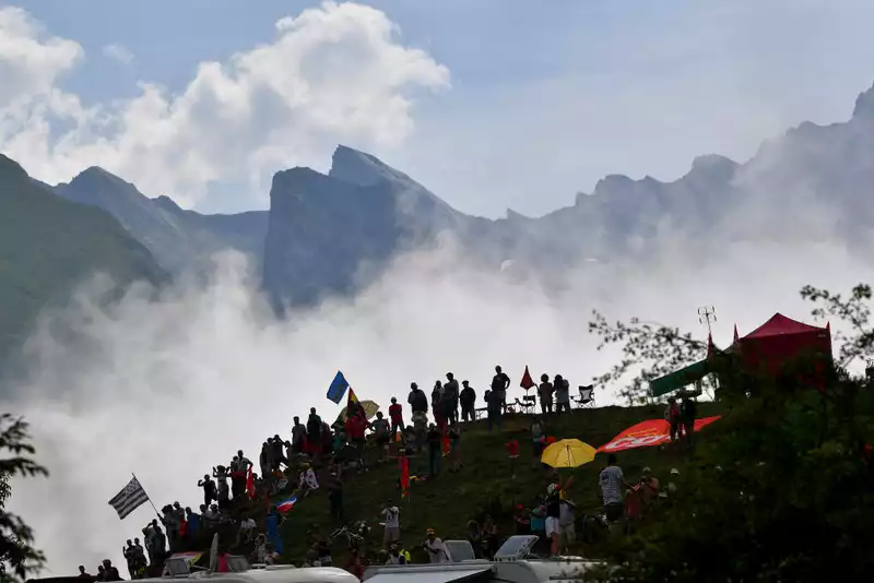 New women's race in the Pyrenees "will be a decisive turning point