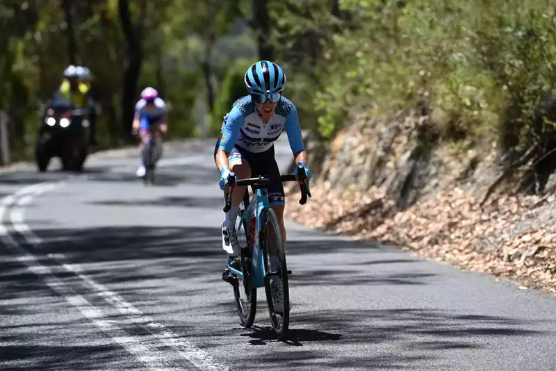 Amanda Spratt Dreams of Winning Tour Down Under After Warning Shot at Mt. Lofty