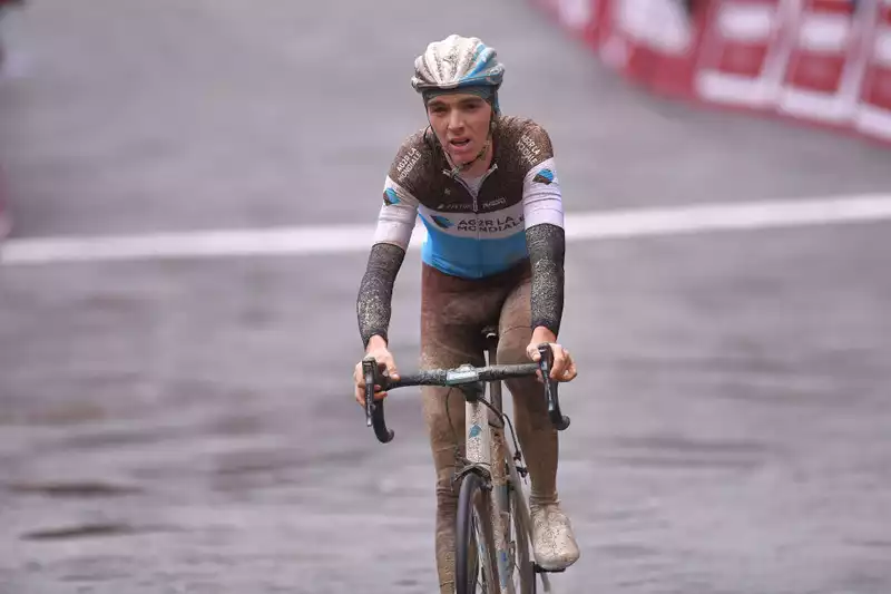 Bardet Seizes Chance to Compete in Tour de Flanders and Paris-Roubaix