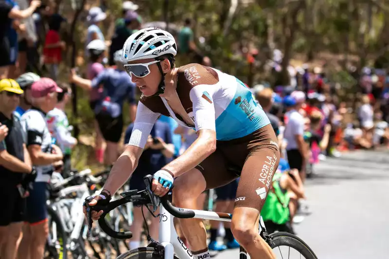 Bardet Changes Plans for Tour de France