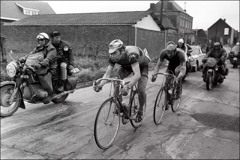 Paris-Roubaix names sector after three-time winner Eddy Merckx