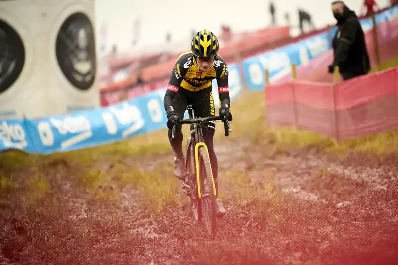 Marianne Bosch Not Denying Victory at Cyclocross World Championships