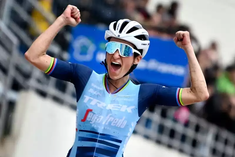 Lizzie Deignan announces early return to La Flèche Wallonne