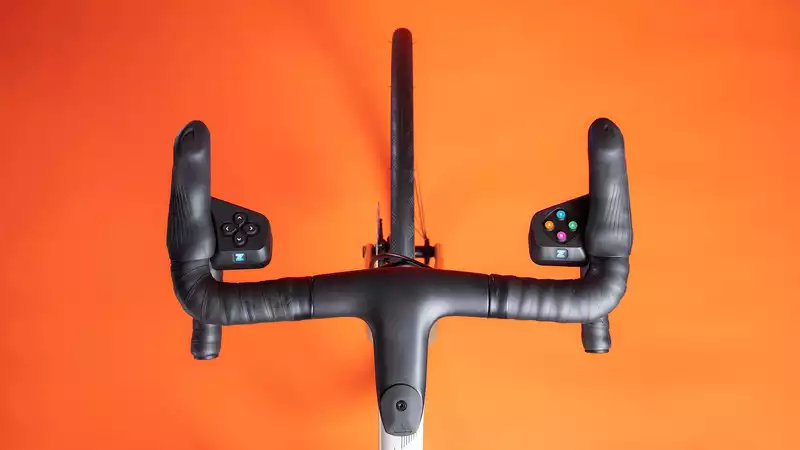 Zwift Announces "Zwift Play" Controller, Adds Steering to Entire System