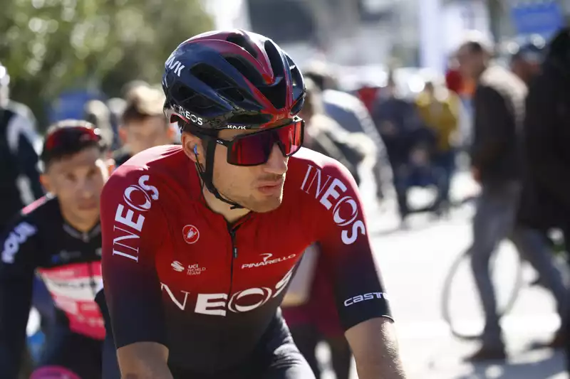 Team Ineos Moscon's conduct was unacceptable and deserved disqualification.