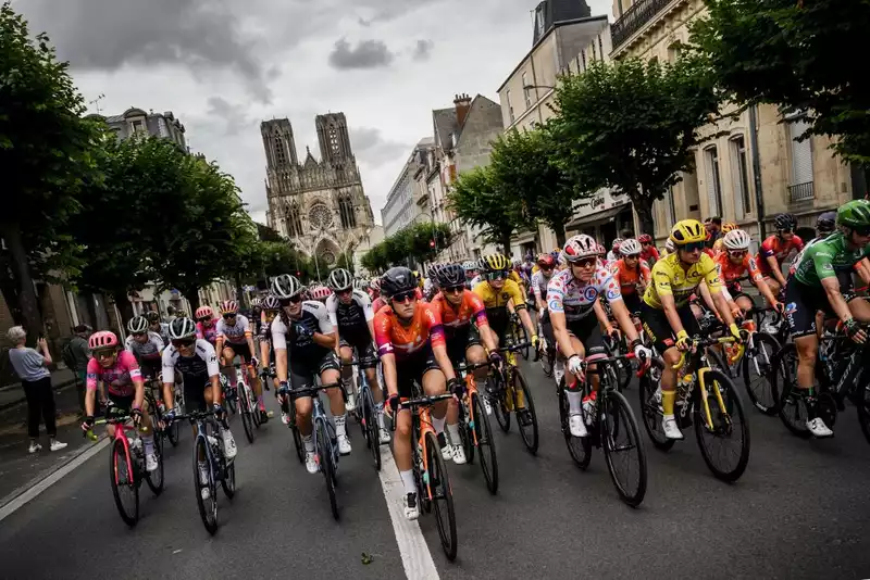 Tour de France Femme to start in the Netherlands in 2024