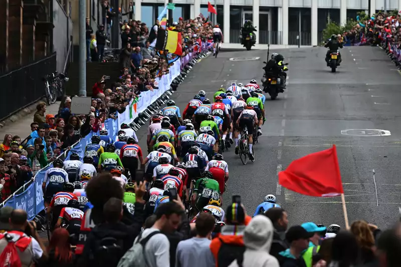 It's the same distance criterium as the World Championships" -- Riders concerned about the 500 corner of the Glasgow Circuit.