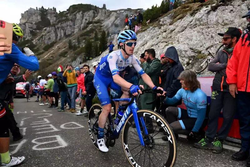 Eddie Dunbar Aims for Further Grand Tour Breakthrough at Vuelta a España