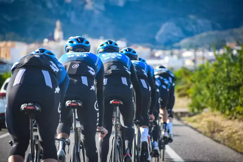 Tour Down Under Nizolo and Gibbons Lead NTT