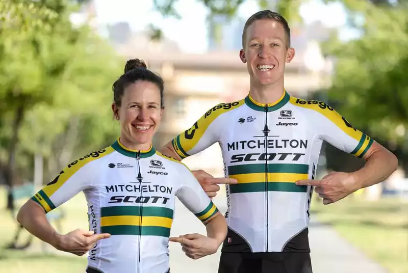 Spratt and Meyer Reveal Australian Champion Jerseys Ahead of Tour Down Under