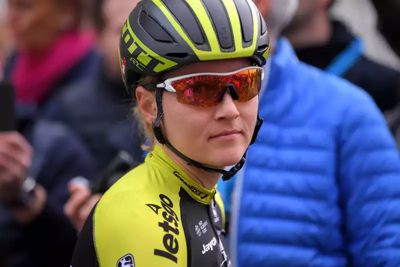 Gracie Ervin renews contract with Mitchelton Scott