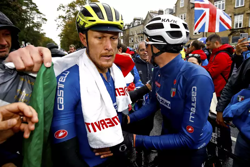 Rainbow jersey slips through Trentin's fingers at World Championships