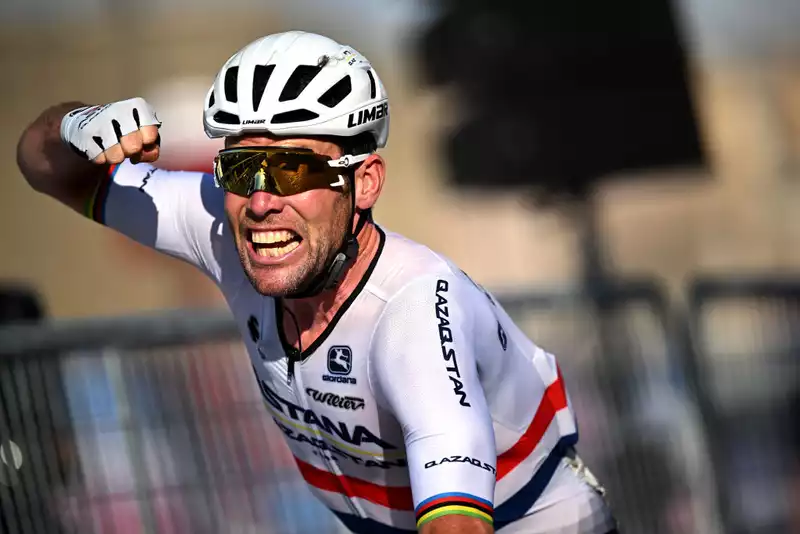 Mark Cavendish to take Jasper Philipsen on tour of Turkey